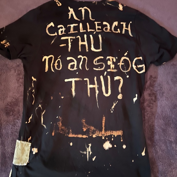 Michael Cleary V-Neck by Nick Saylor - Picture 2 of 3